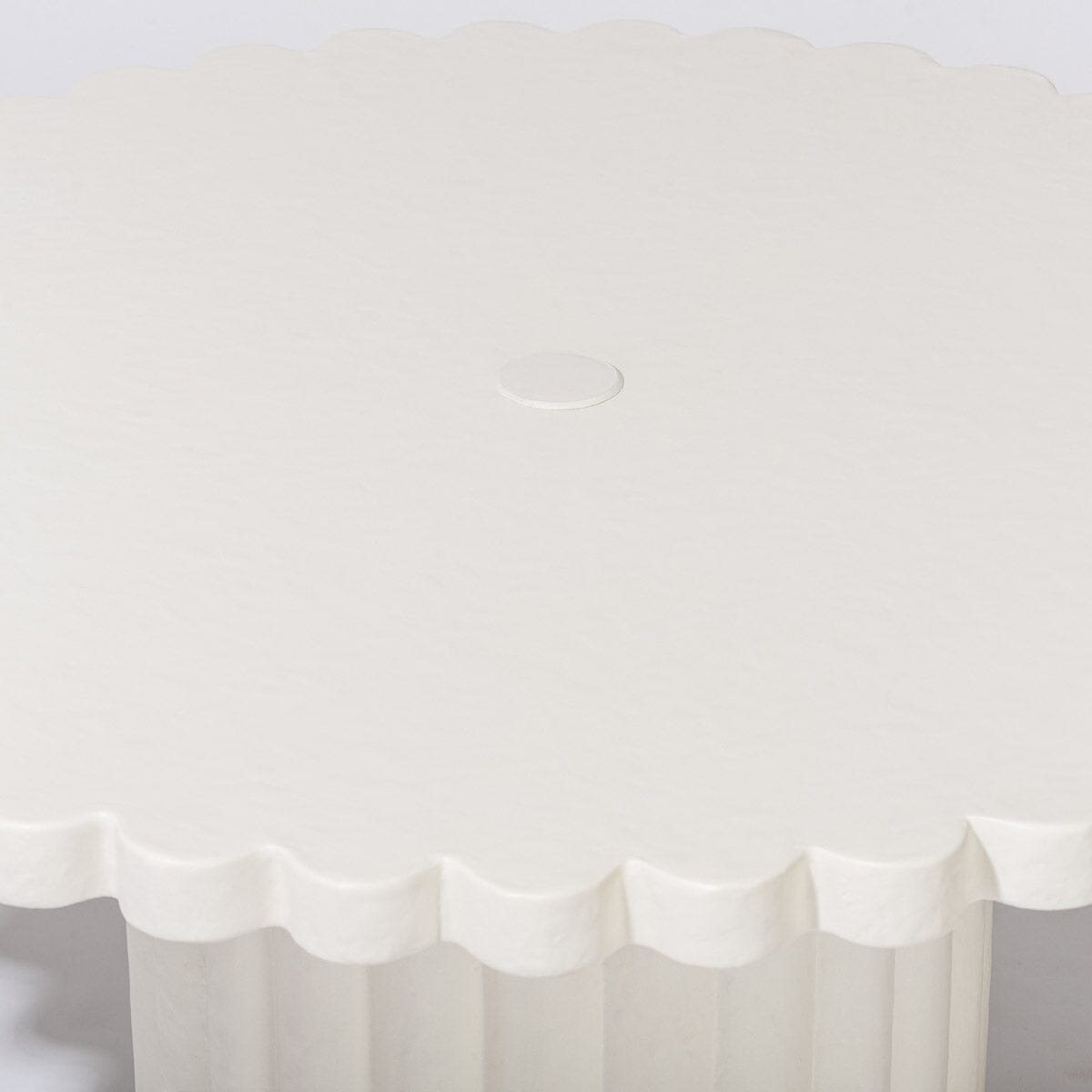 The Daisy Dining Table - Image 6