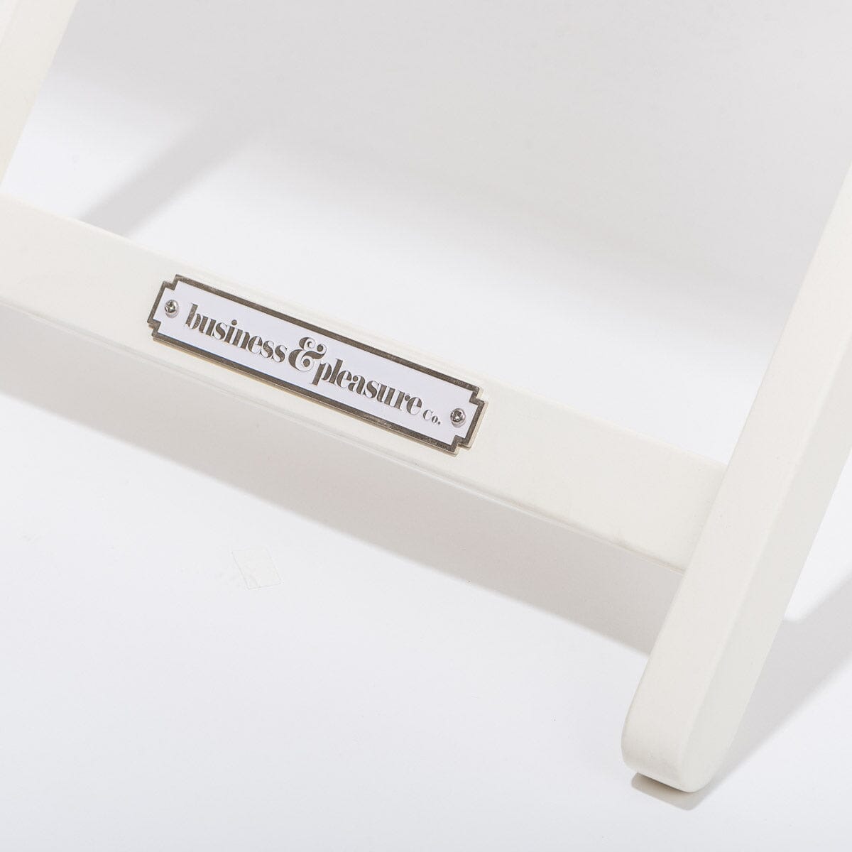 The Tall Folding Table - Image 8