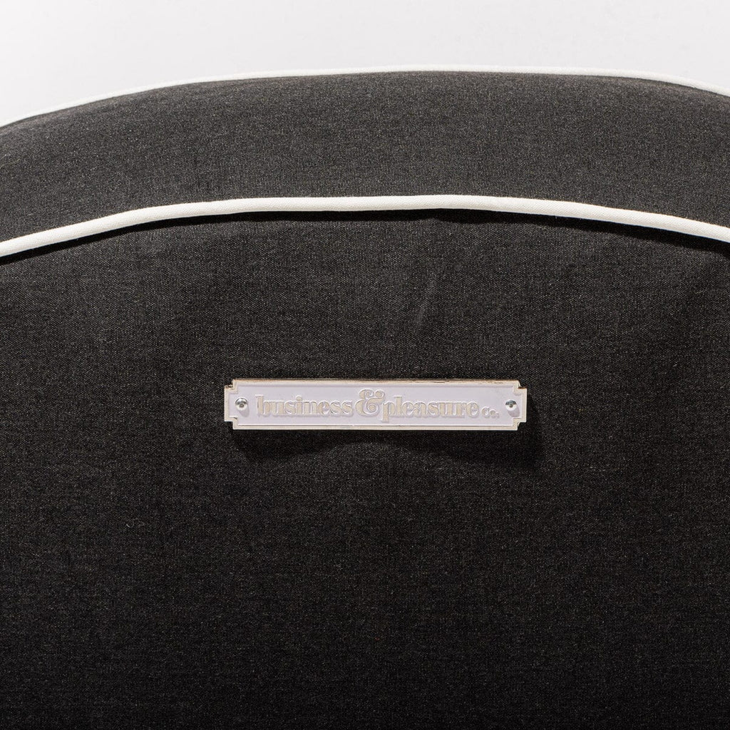 The Pool Lounger - Image 6