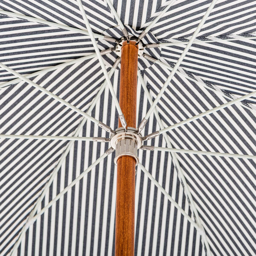 The Premium Beach Umbrella - Image 5