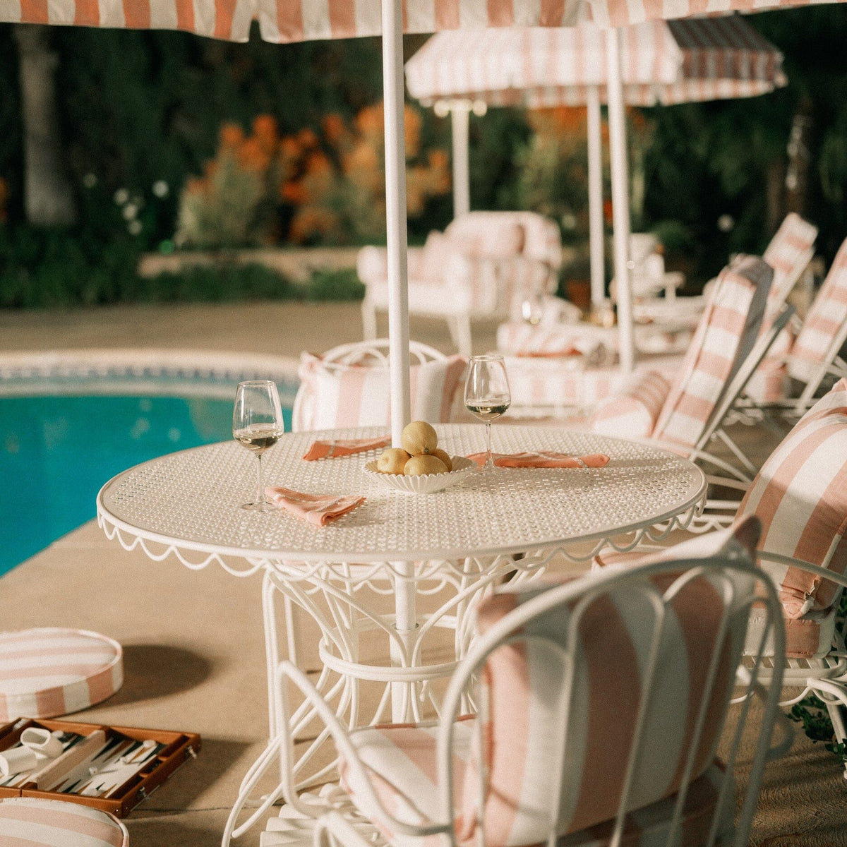 The Al Fresco Dining Table - Image 2