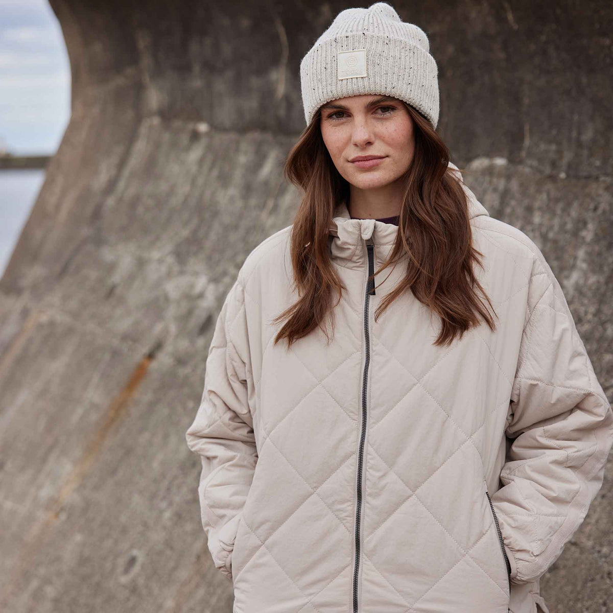 Corlae Womens Oversized Shower Resistant Insulated Jacket - Warm Cloud - Image 9