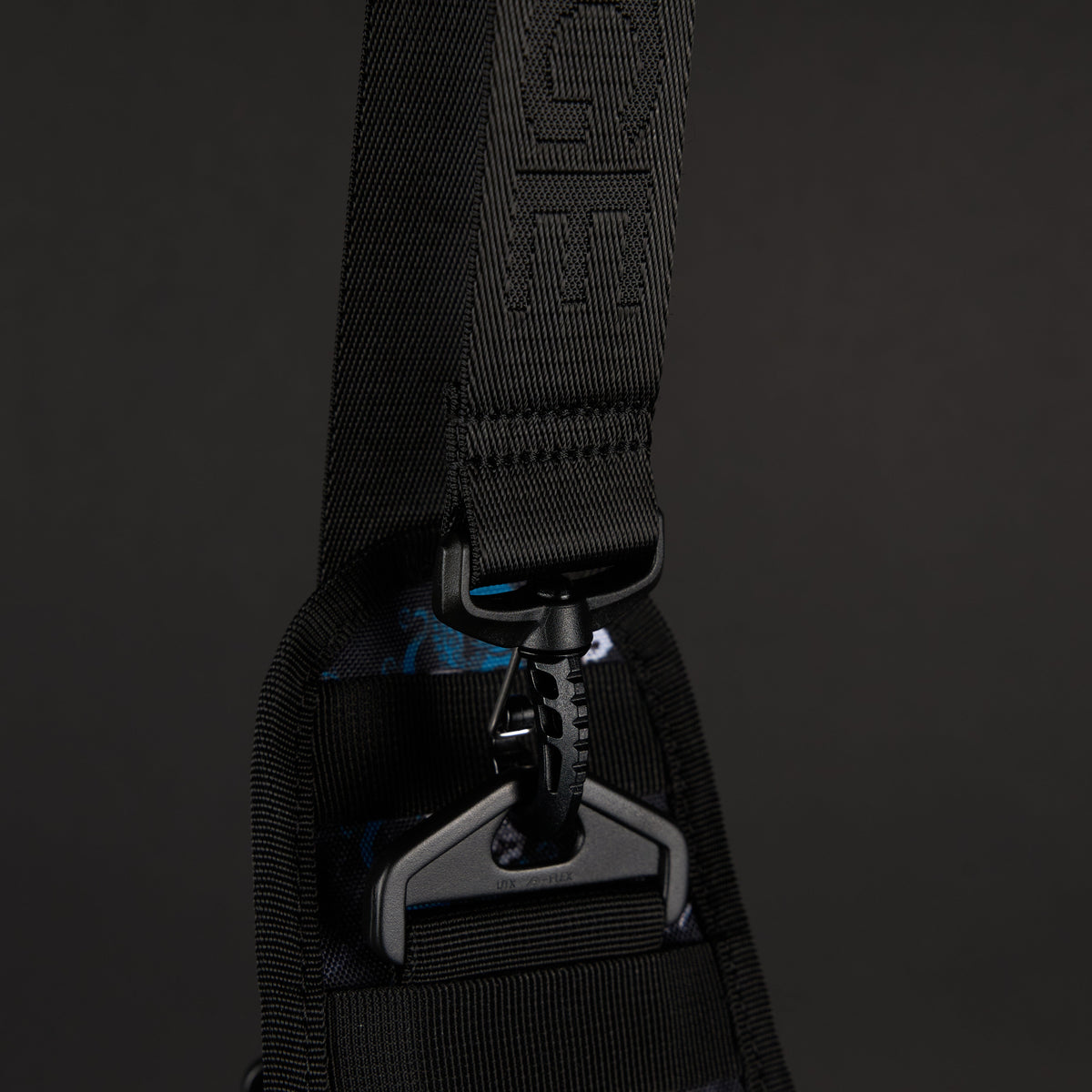 9L Tactical Sling Bag Dead Men Tell No Tales - Image 4