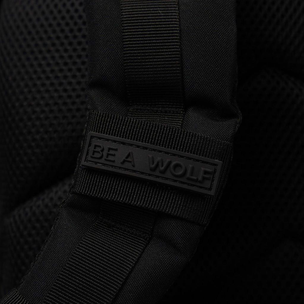 25L Backpack Nightshade - Image 13