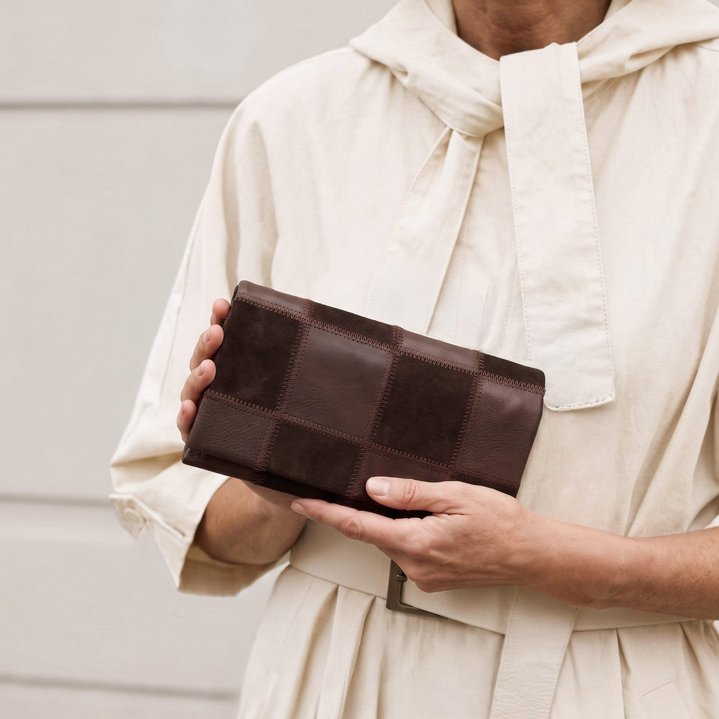 Eloise Suede Leather Wallet - Image 7