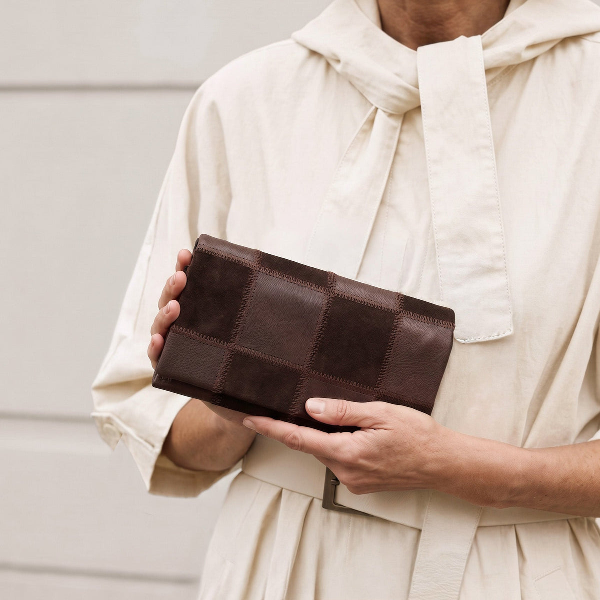 Eloise Suede Leather Wallet - Image 7