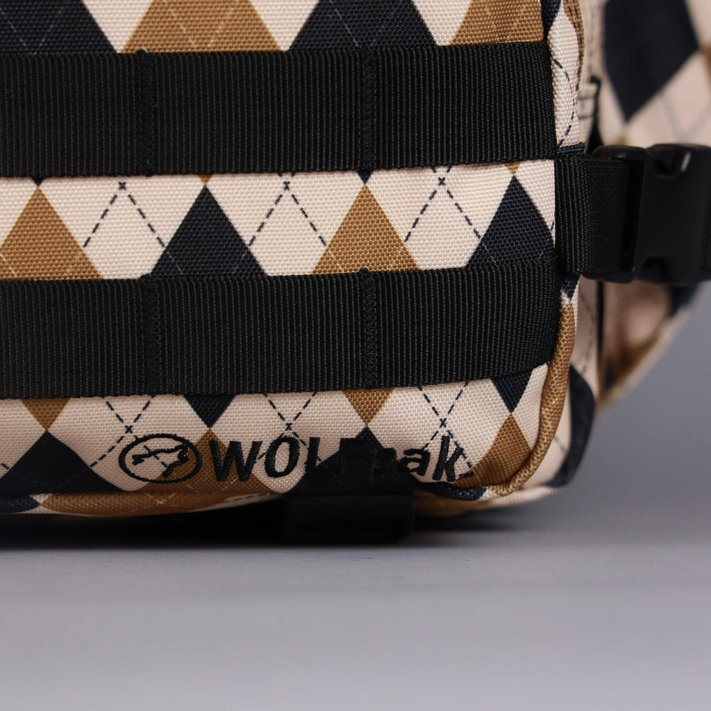 35L Backpack Argyle Print - Image 17