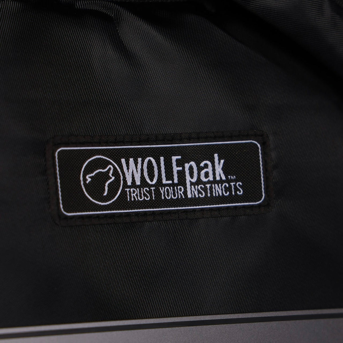 35L Backpack Argyle Print - Image 22
