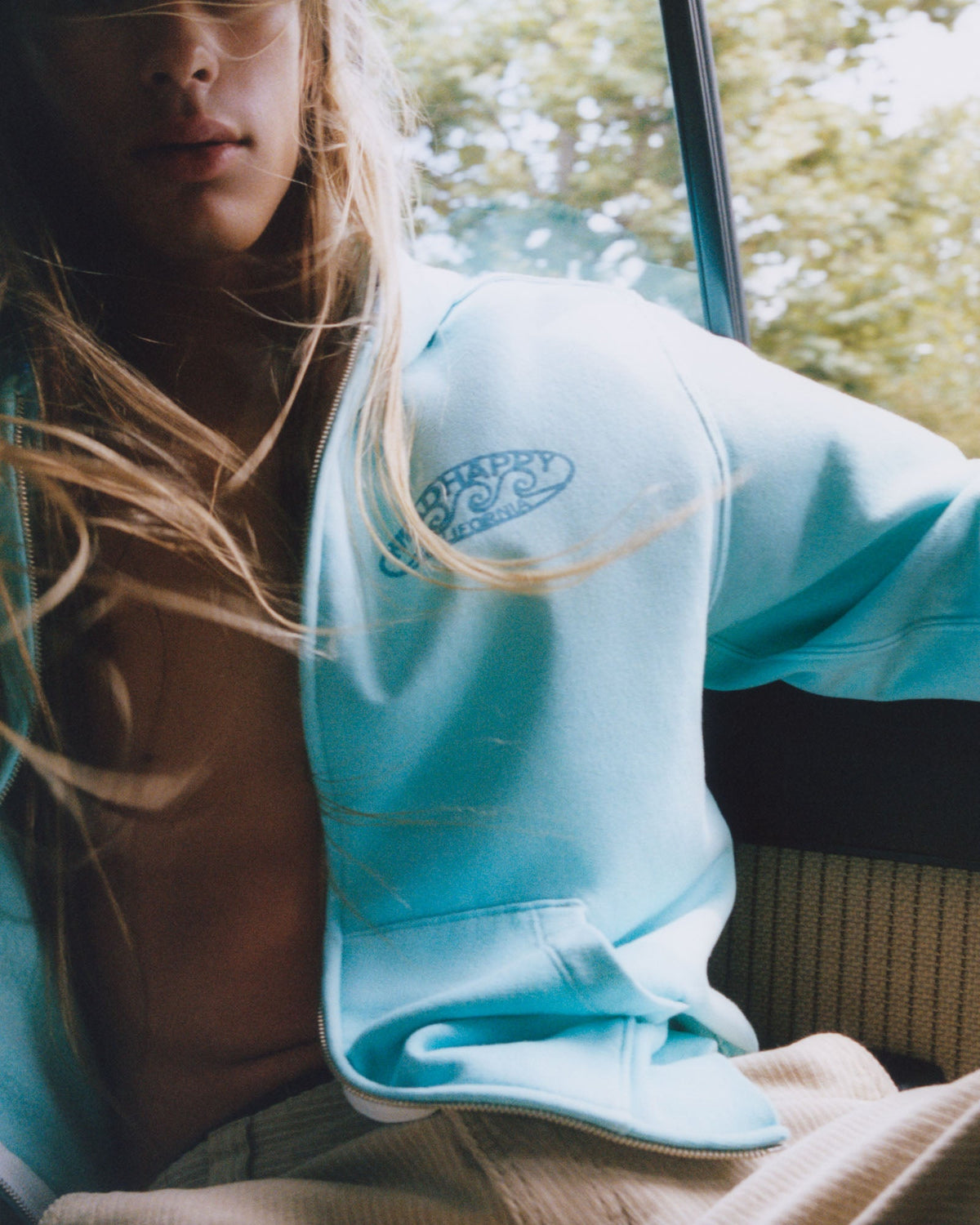 Madhappy California Waves Lightweight Fleece Zip Up - Image 6