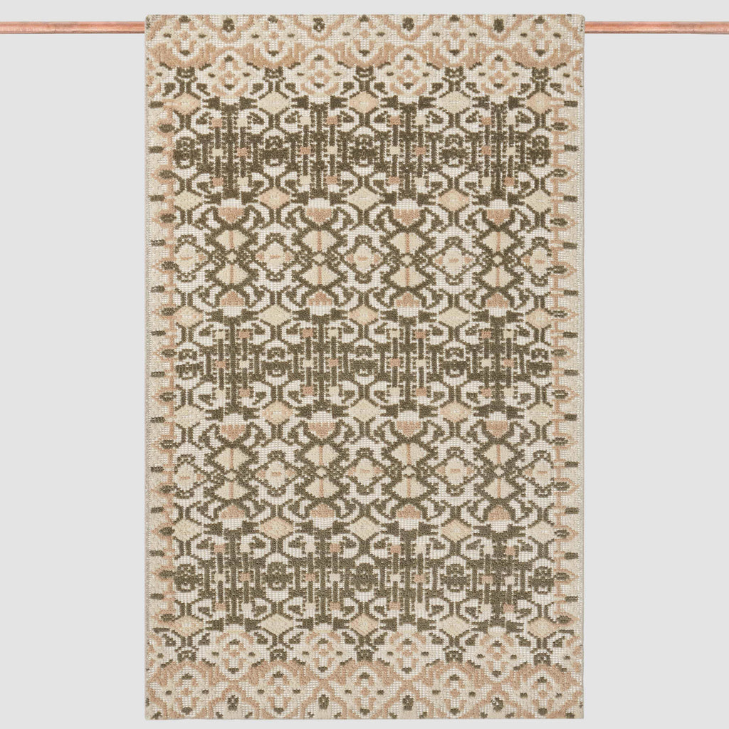 Hanita Hand-Knotted Accent Rug