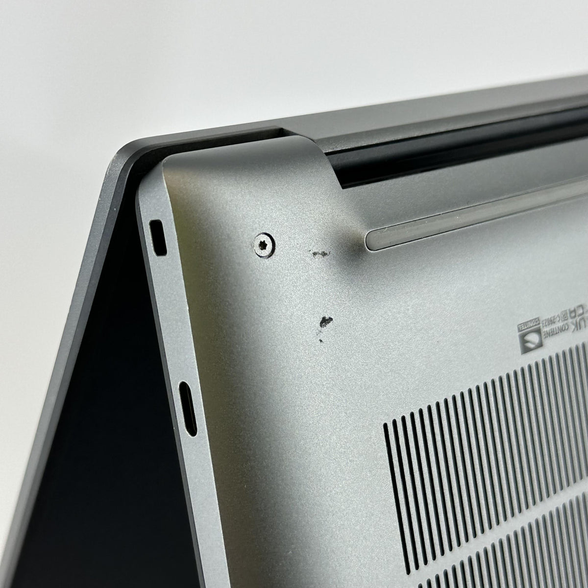 Dell Precision 5690 16 Gray 2.5 GHz Intel Core Ultra 9 64GB RAM 1TB Solid State Drive NVIDIA RTX 4000 Ada 12 GB - Image 12