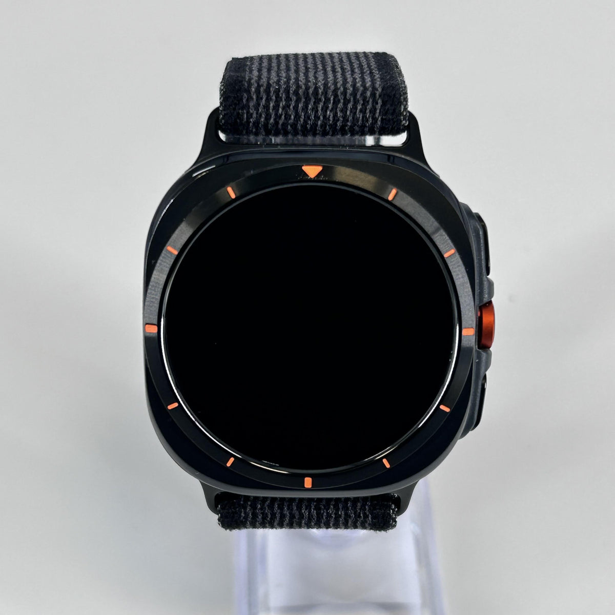Samsung Galaxy Watch Ultra 47mm Gray Unlocked 32GB - Image 2