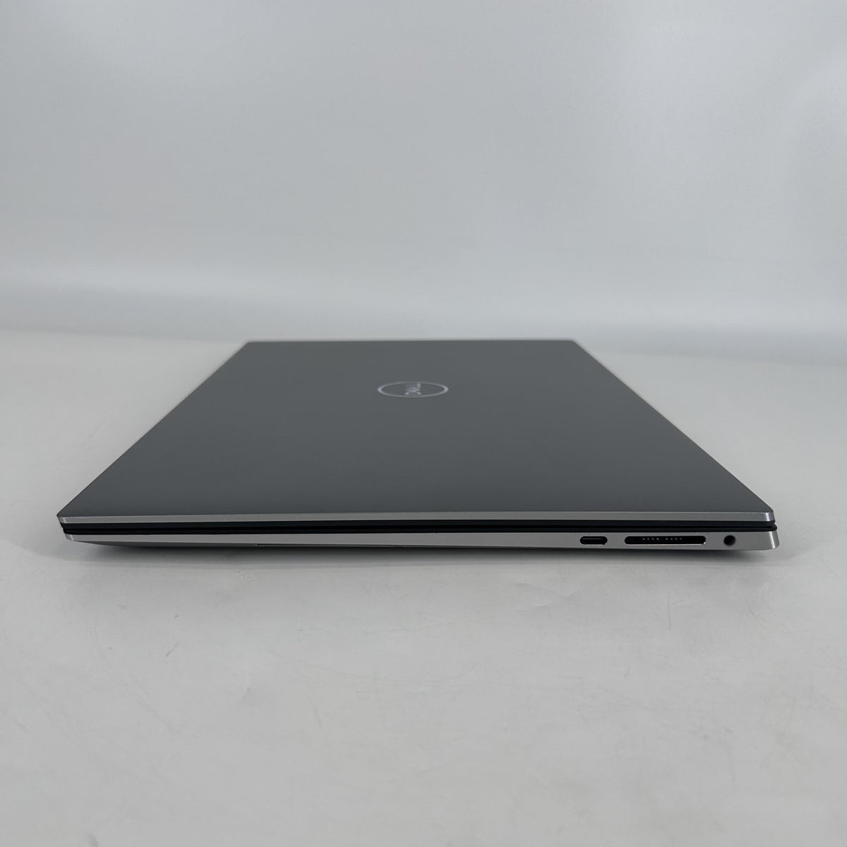 Dell Precision 5560 15.6 Gray 2.3 GHz Intel Core i7 11th Gen. 16GB RAM 512GB Solid State Drive NVIDIA Quadro T1200 - Image 9
