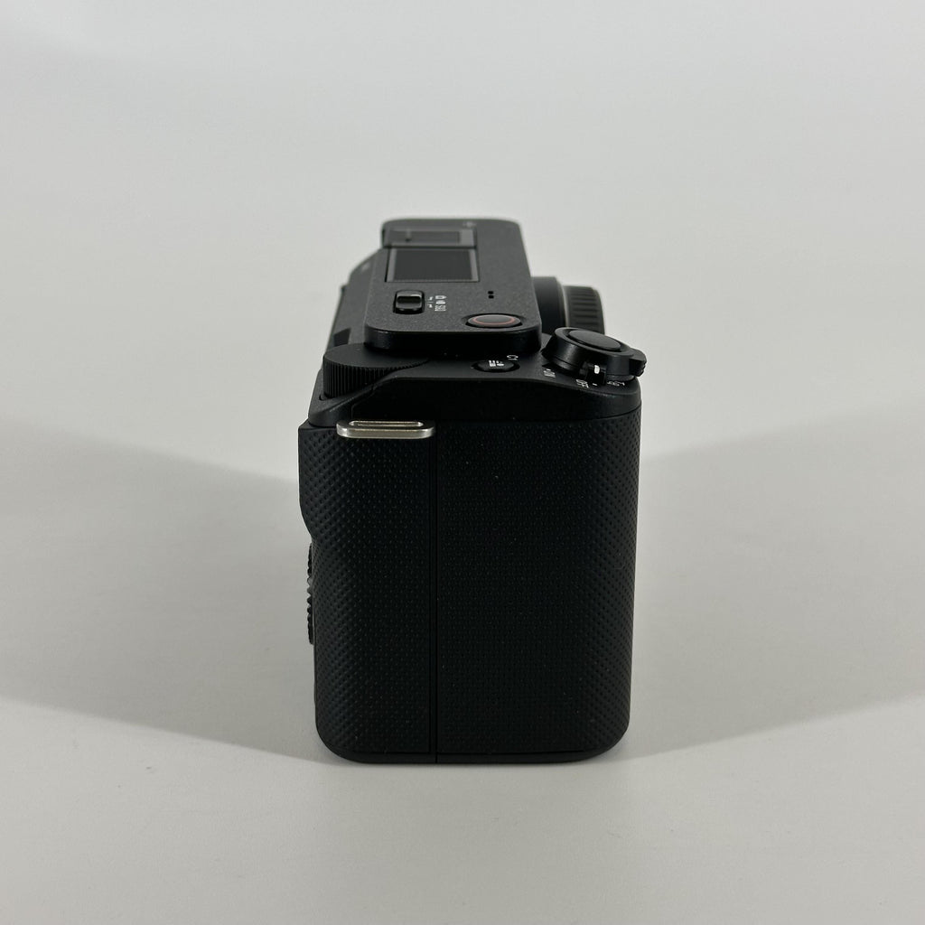 Sony Alpha ZV-E1 12.1MP Black - Image 8