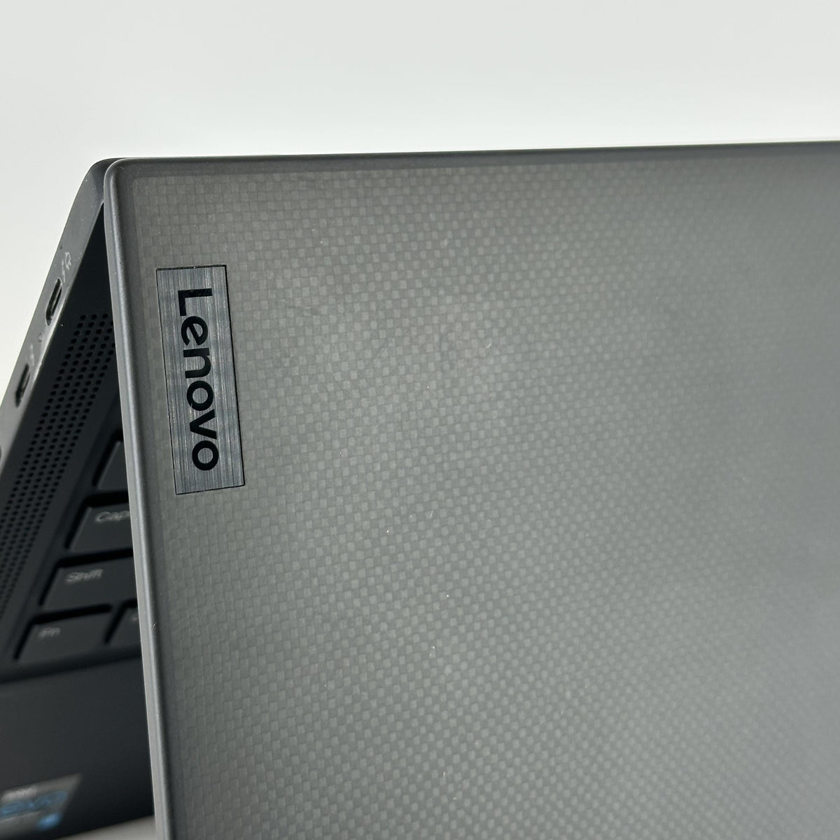 Lenovo ThinkPad X1 Carbon Gen 9 14 Black 3.0 GHz Intel Core i7 11th Gen. 16GB RAM 512GB Solid State Drive - Image 23