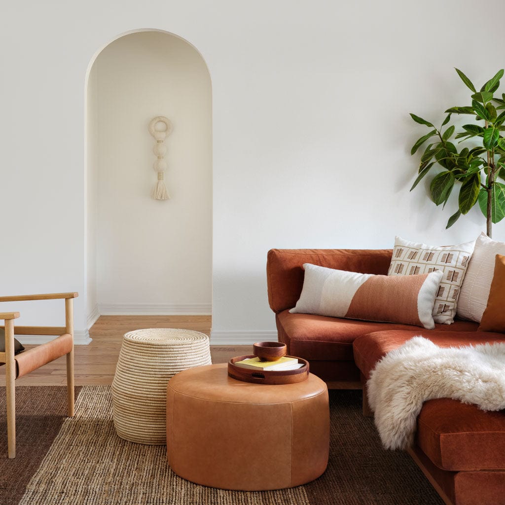 Las Colinas Lumbar Pillow - Image 3