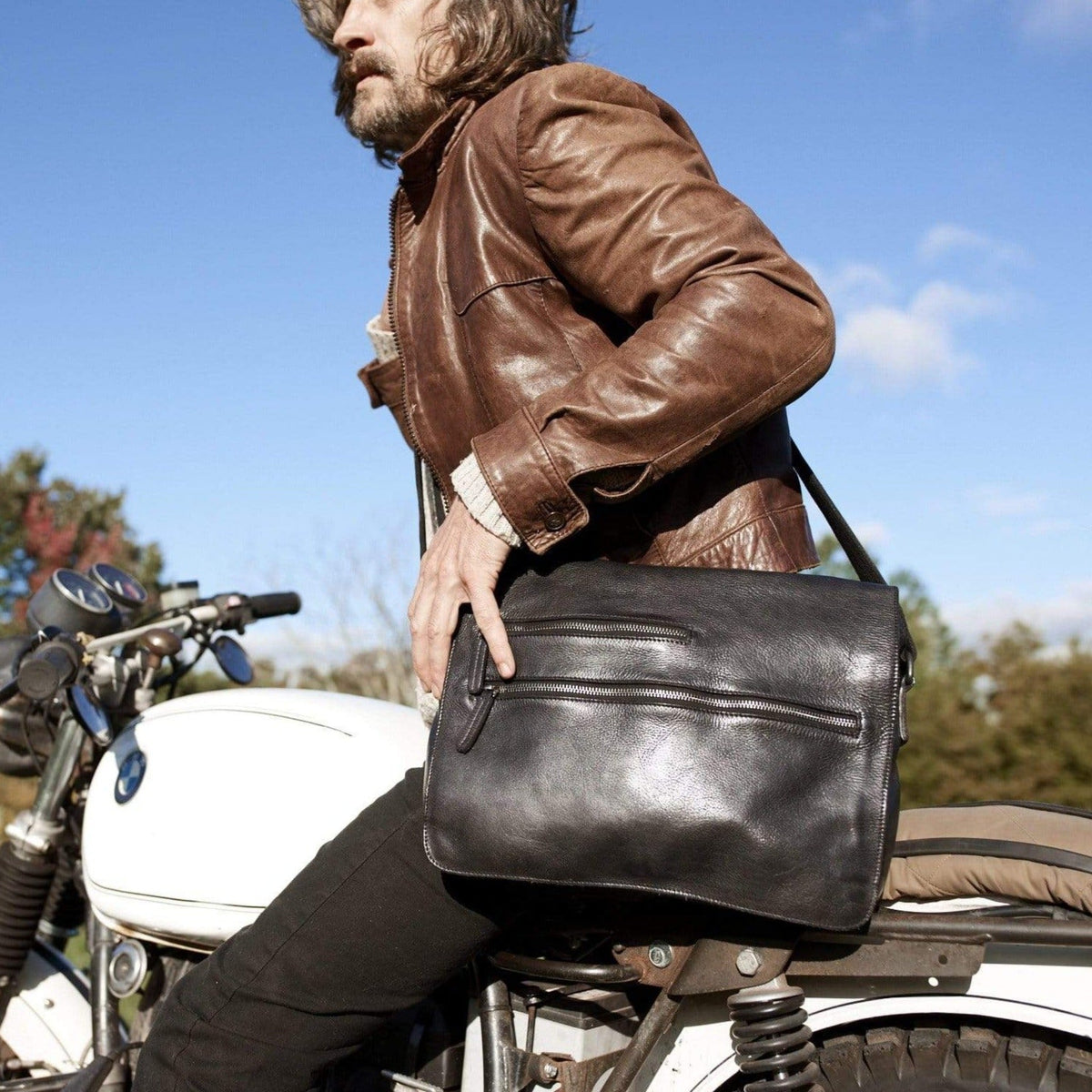 Spring St. Leather Messenger Bag - Image 14