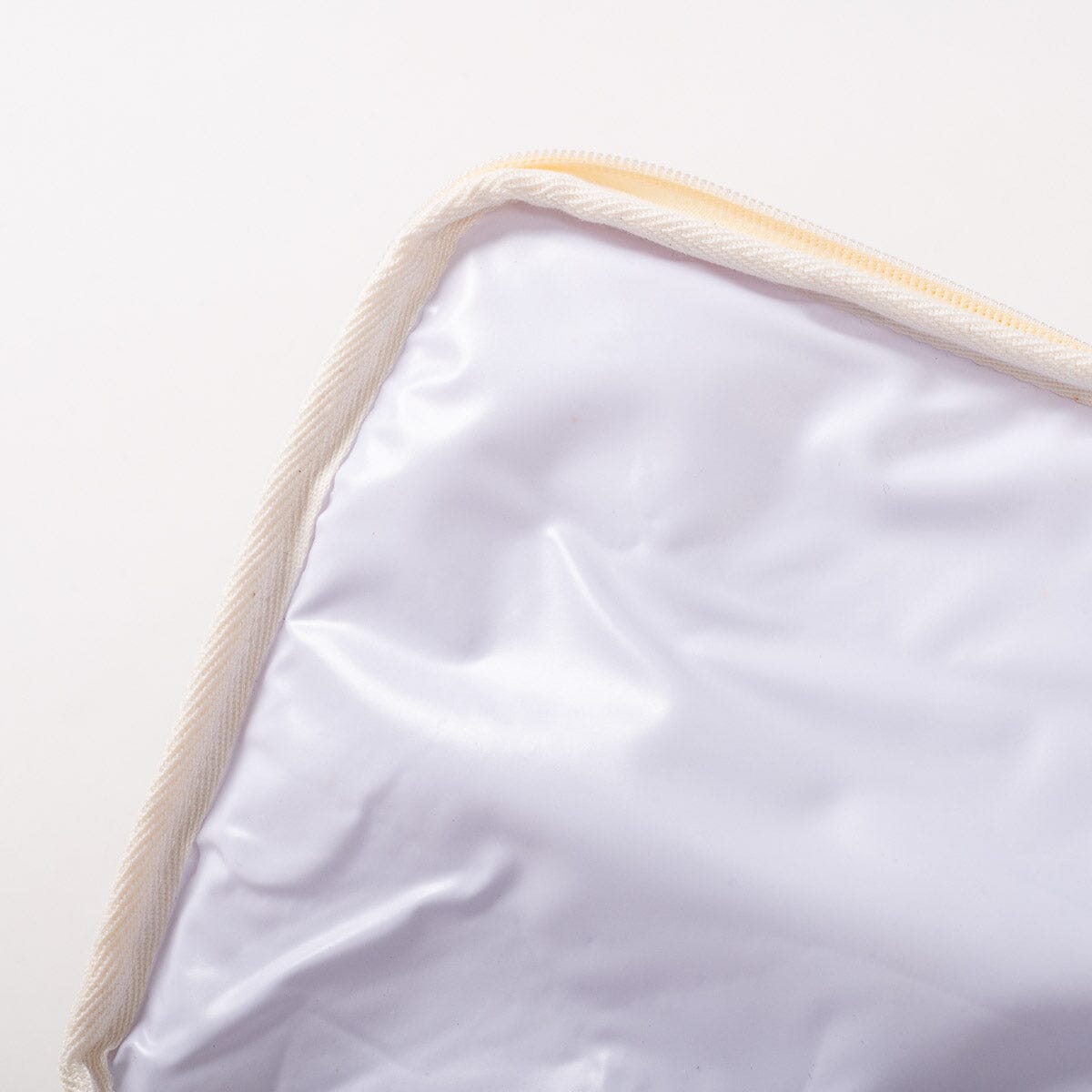 The Volcano Cooler Bag - Image 4