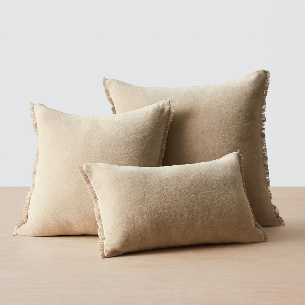 Naveta Velvet Pillow - Image 17