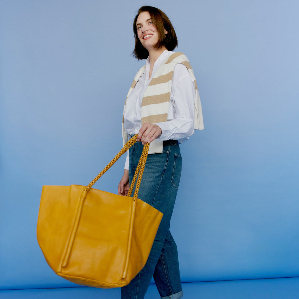 Voyage Leather Tote Bag (Lg) - Image 10
