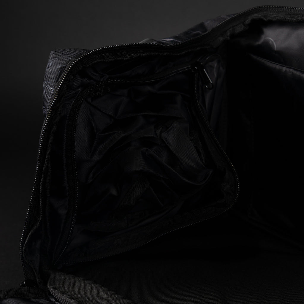 30L Perfect Duffle Bag Face Your Demons - Image 23