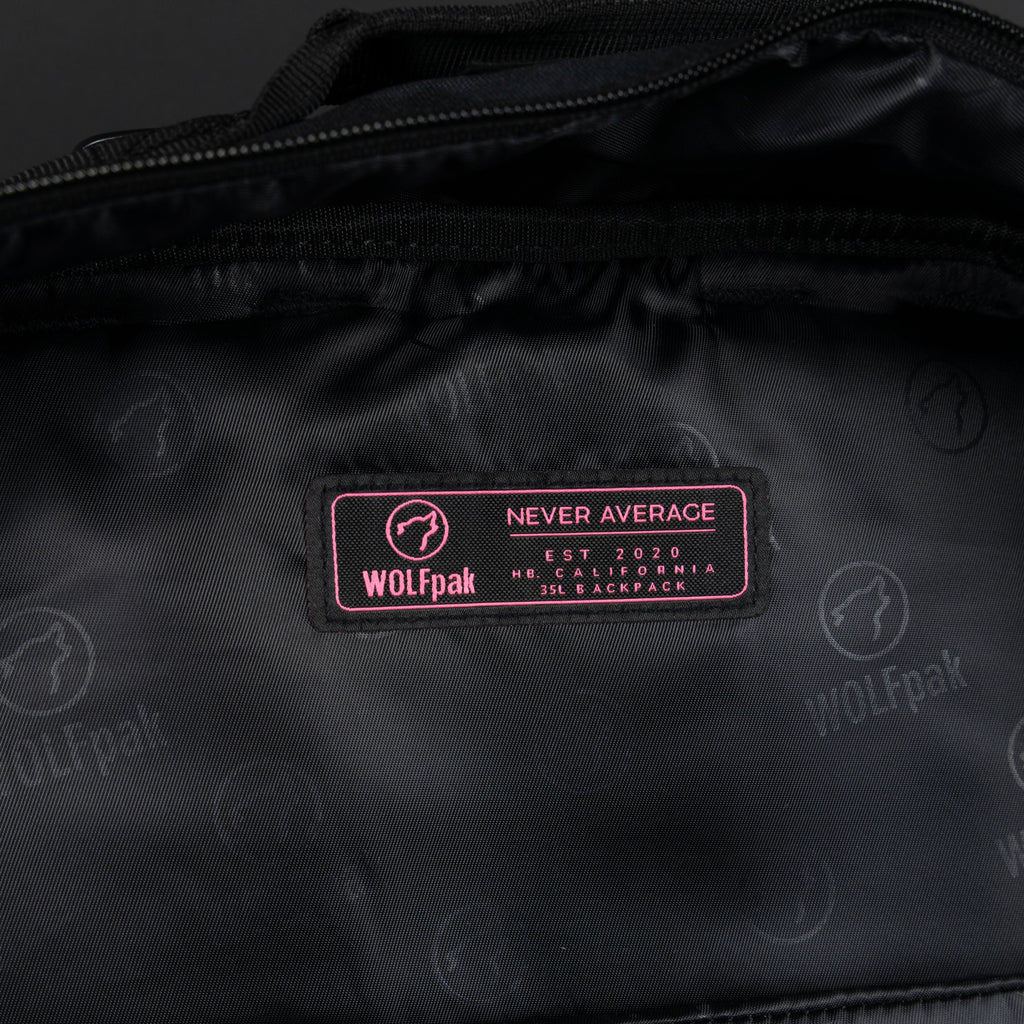 35L Backpack Black Hearts - Image 20