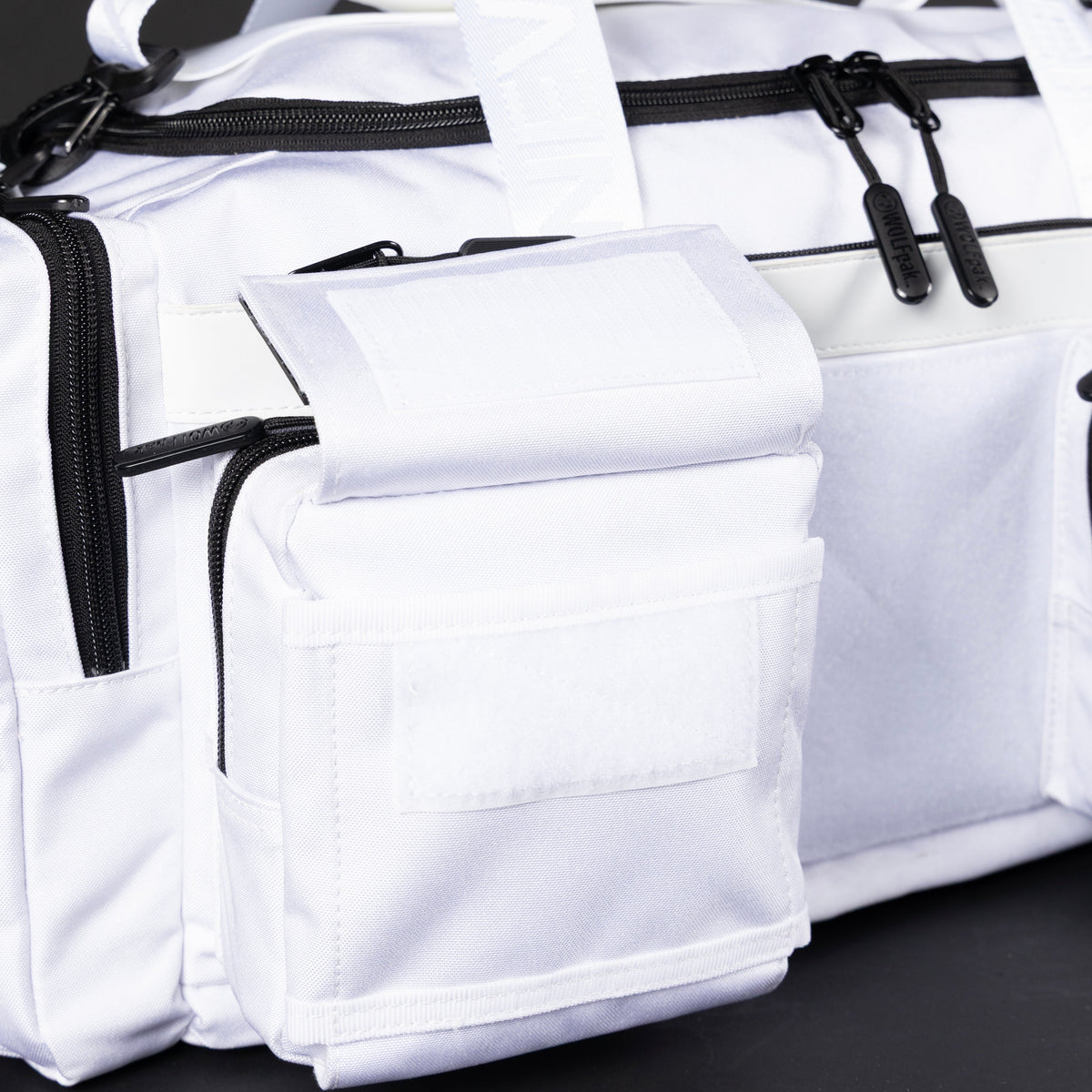 30L Perfect Duffle Bag Polar White - Image 15