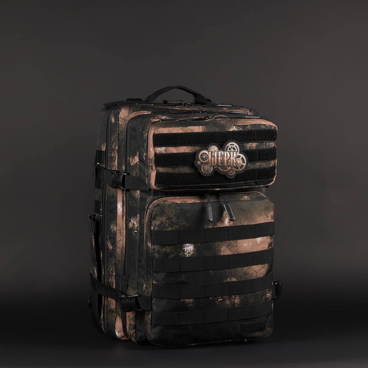 45L Backpack Black Steampunk - Image 9