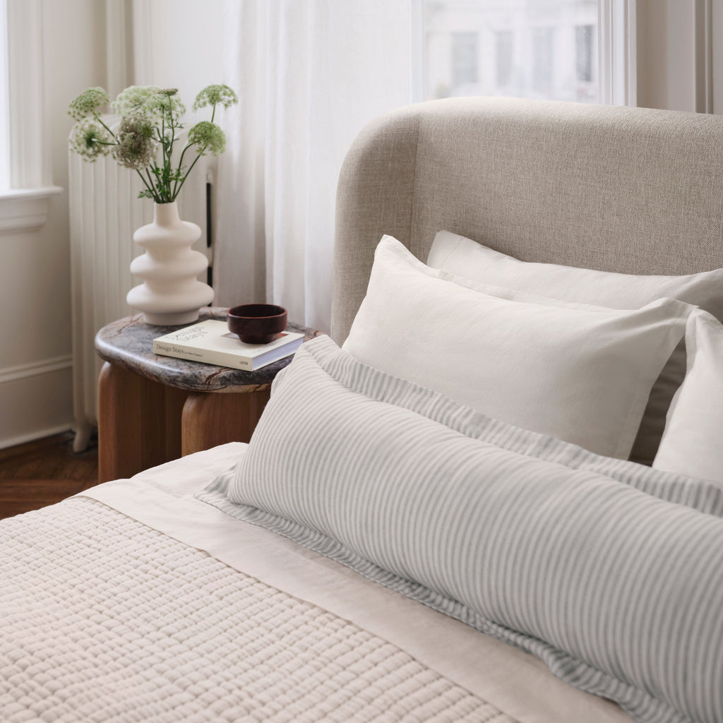 Seema Lumbar Pillow - Image 4