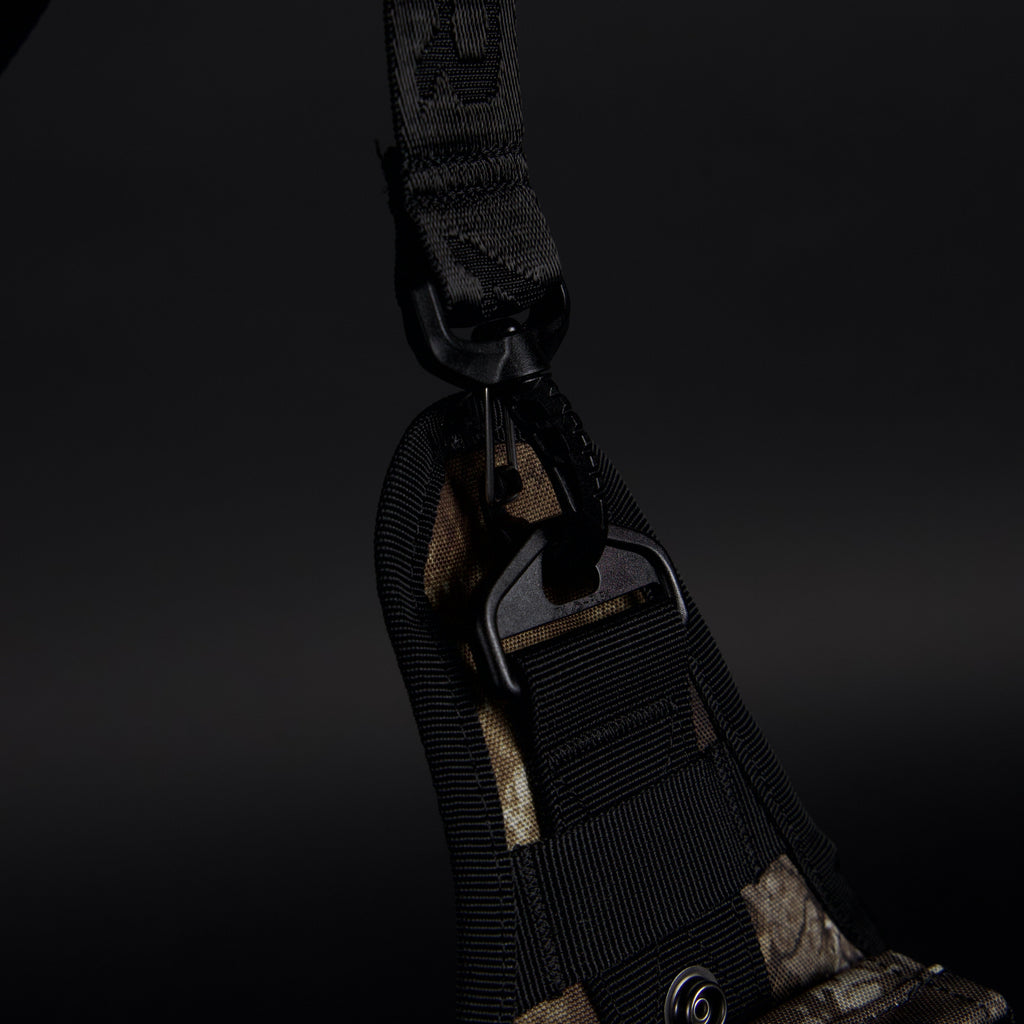 4L Mini Tactical Sling Bag Realtree APX - Image 9