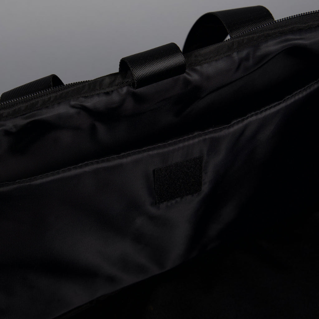 30L Perfect Duffle Bag Nightshade - Image 31
