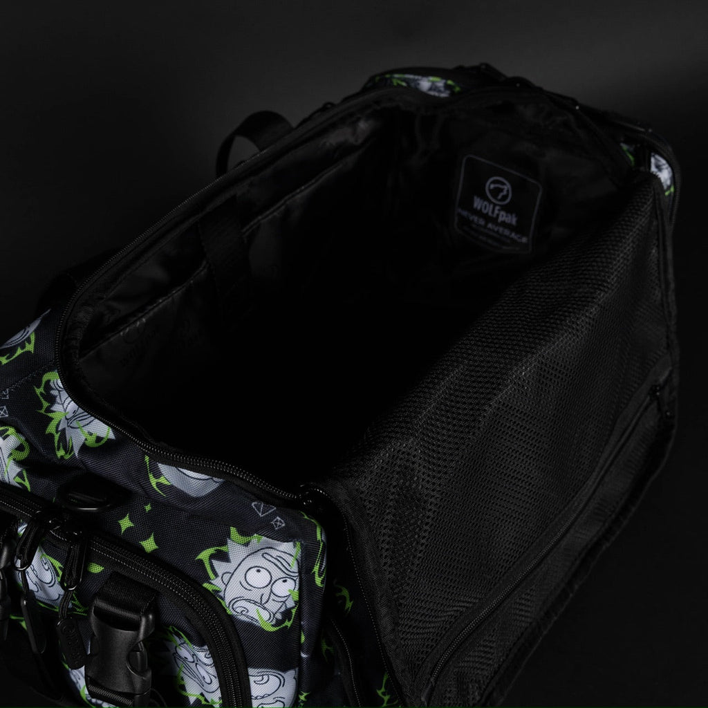 30L Perfect Duffle Bag Rick and Morty - Image 24