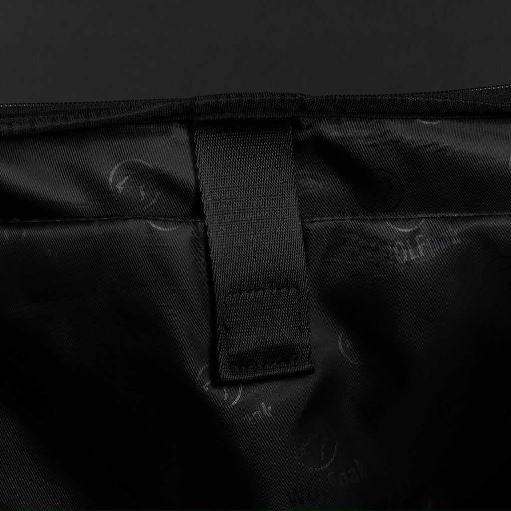 30L Perfect Duffle Bag Rick and Morty - Image 27