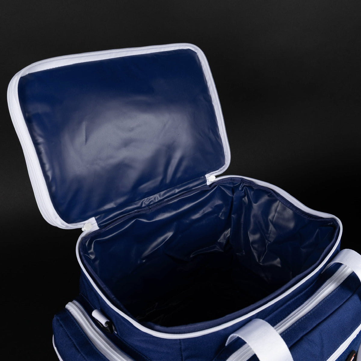 30L Mega Freedom Cooler Bag - Image 22