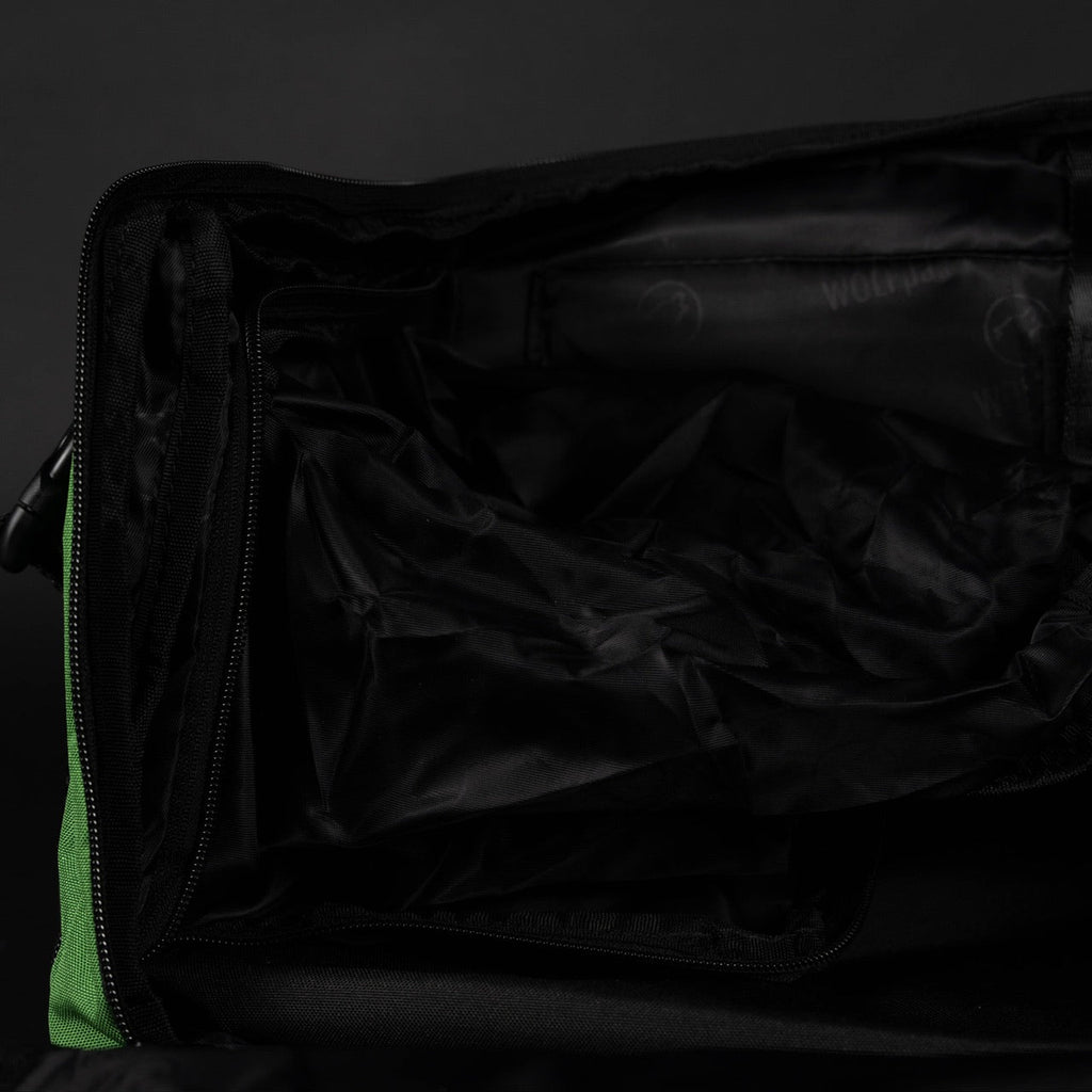 30L Perfect Duffle Bag Green Lantern - Image 24