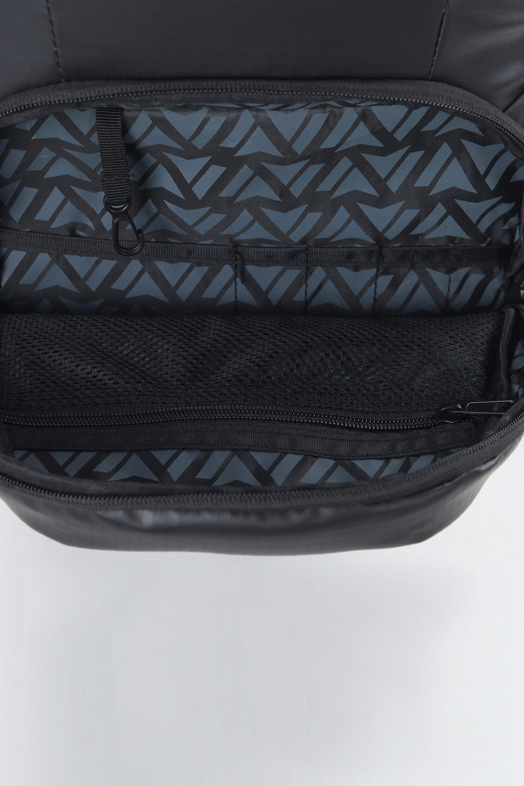 Surfanic Journey 25l Backpack - Grey - Image 16