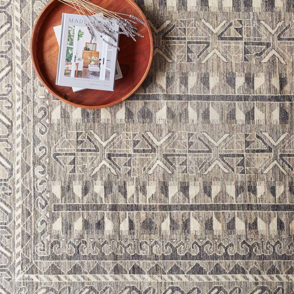 Suhad Hand-Knotted Area Rug - Image 2