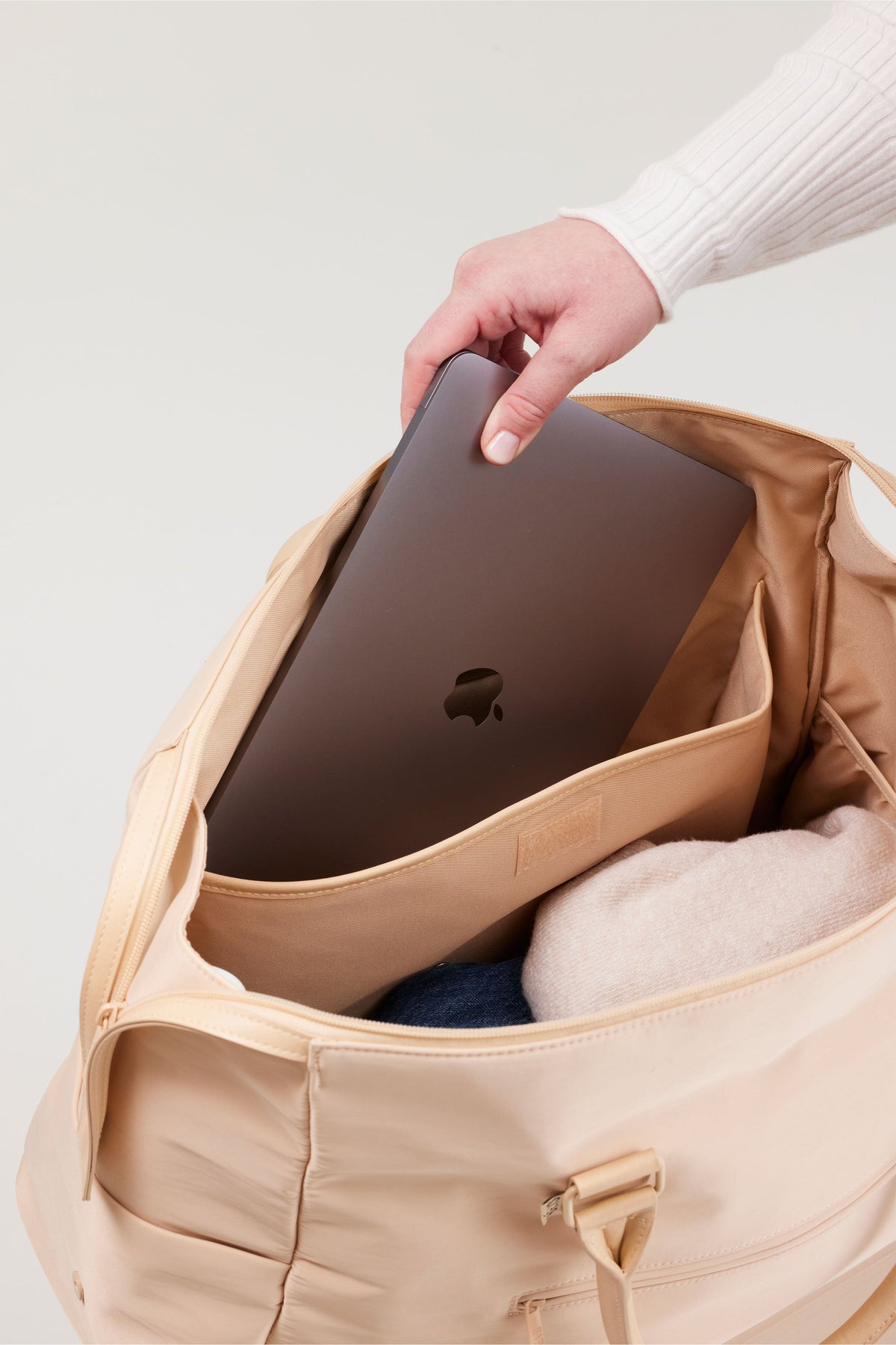 The Commuter Duffle in Beige - Image 6