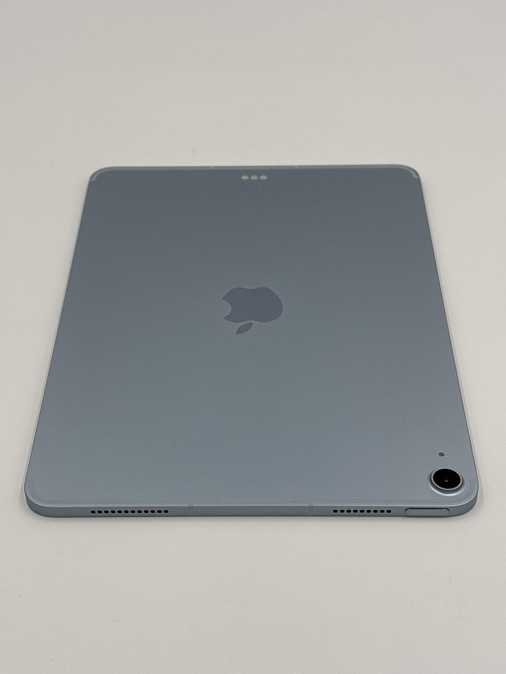 iPad Air 11 (M3) 256GB Blue (GSM Unlocked) - Image 5