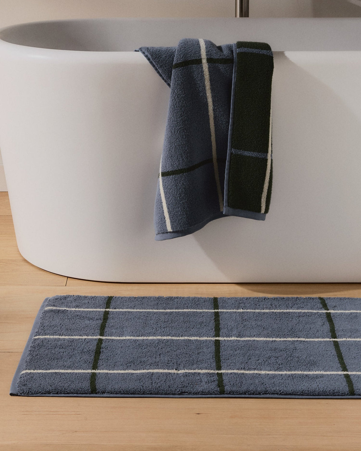 Organic Plush Tub Mat (Dusk Windowpane) - Image 2