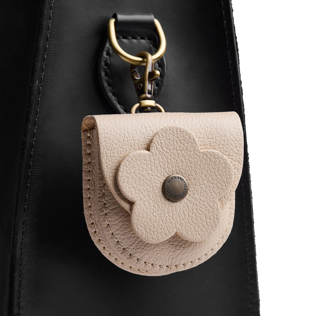 Petunia Pouch - Image 92