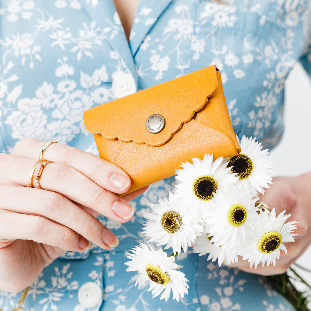 Mini Daisy Wallet - Image 110
