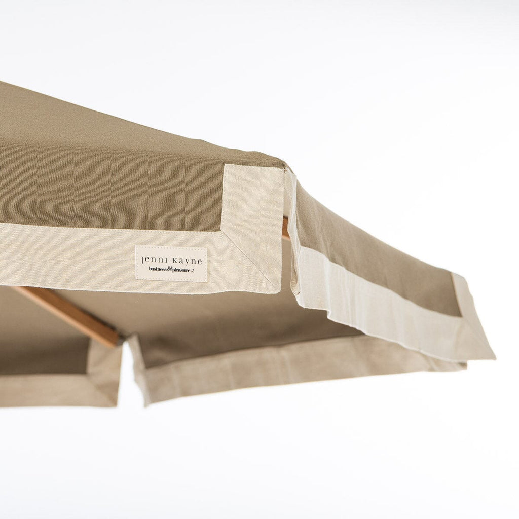 The Resort Market Umbrella x Jenni Kayne - Image 6