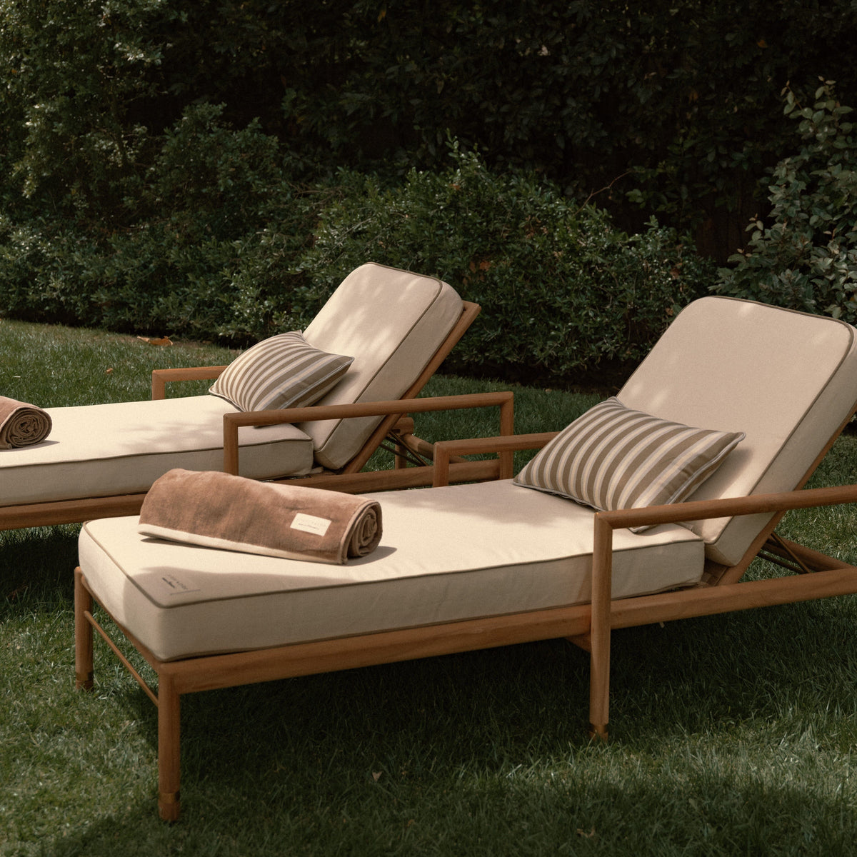 The WES Sun Lounger x Jenni Kayne - Image 2