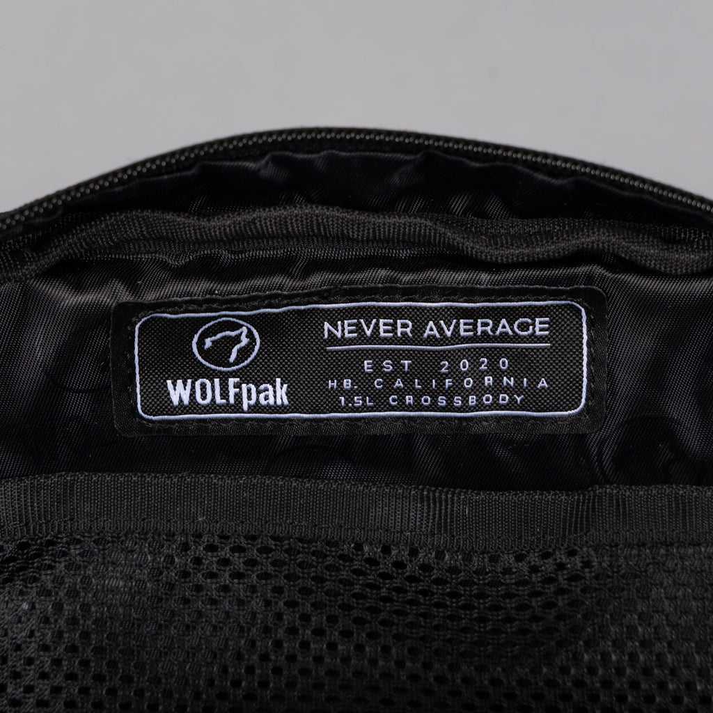 Crossbody Pack Black Leopard - Image 11