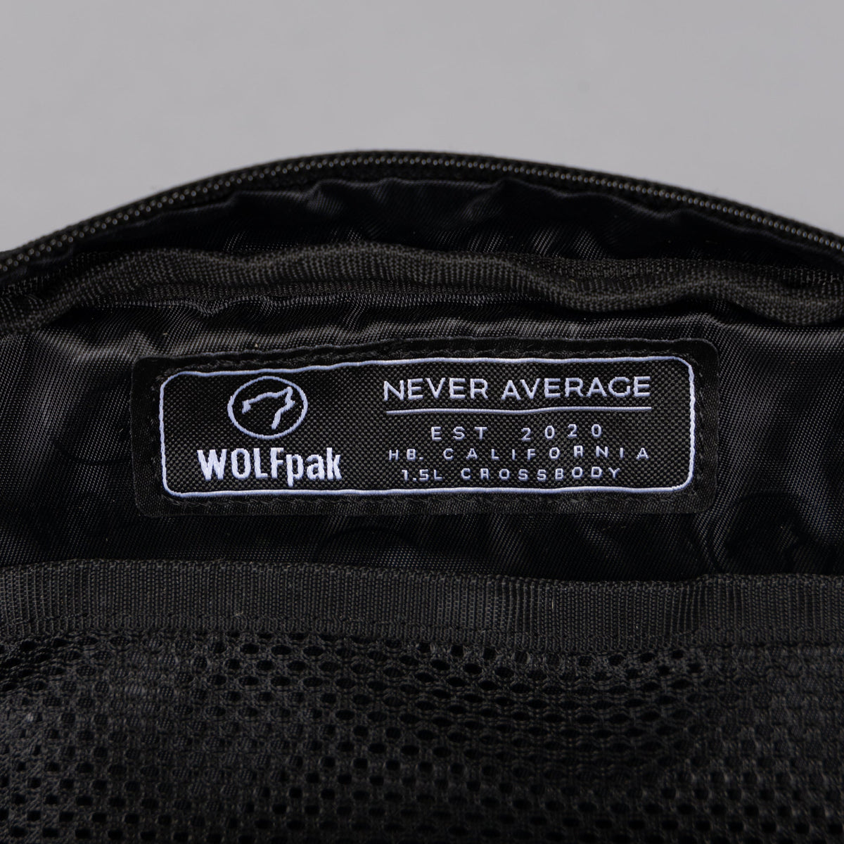 Crossbody Pack Black Leopard - Image 11
