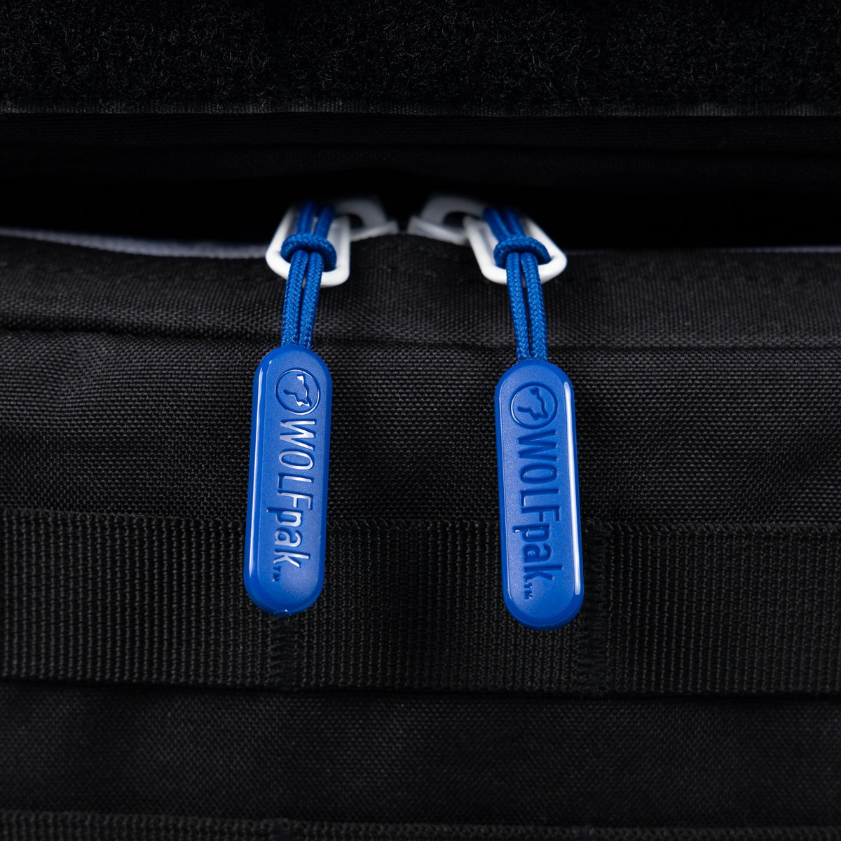35L Backpack Power Slap Black - Image 17